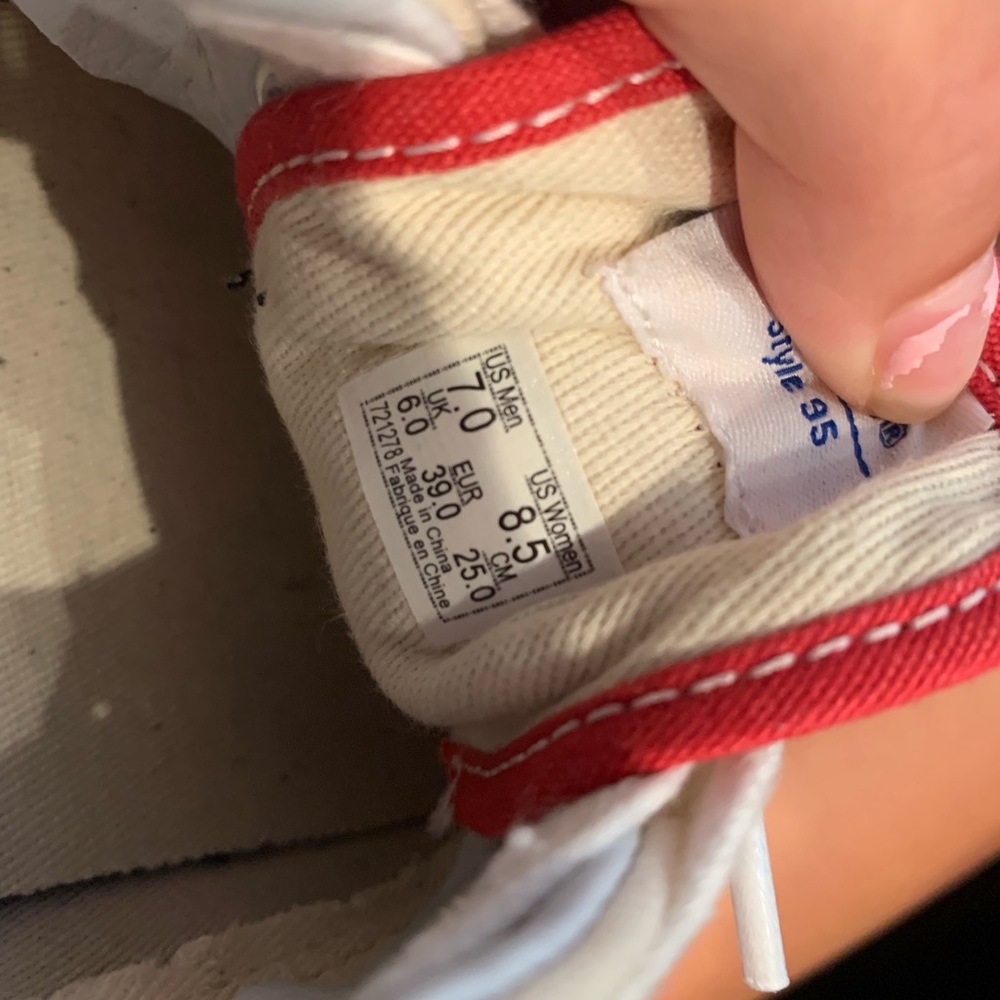 RED AND OFF WHITE VANS (ERA STYLE) - Picture 4 of 5